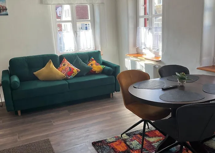Διαμέρισμα Boardinghouse--business People And Workers, Parking Lot, Wifi, Outdoor Smoking Area *