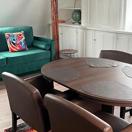 Апартаменты Boardinghouse--Business People And Workers, Parking Lot, Wifi,With Vat Invoice