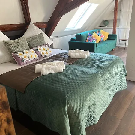 Daire Anna9 Boardinghouse--business People And Workers, Parking Lot, Wifi, Vat Invoice