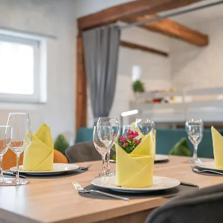 Anna9 Boardinghouse--business People And Workers, Parking Lot, Wifi, Vat Invoice *