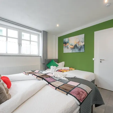 Anna9 Boardinghouse--business People And Workers, Parking Lot, Wifi, Vat Invoice Apartman