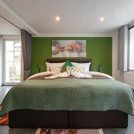 Apartman Anna9 Boardinghouse--business People And Workers, Parking Lot, Wifi, Vat Invoice