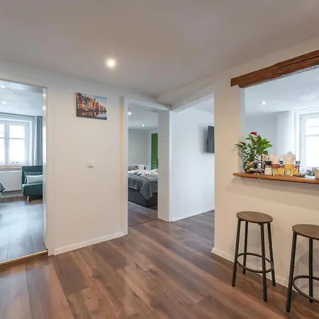 Anna9 Boardinghouse--business People And Workers, Parking Lot, Wifi, Vat Invoice Günzburg