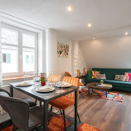 Anna9 Boardinghouse--business People And Workers, Parking Lot, Wifi, Vat Invoice Apartman Günzburg