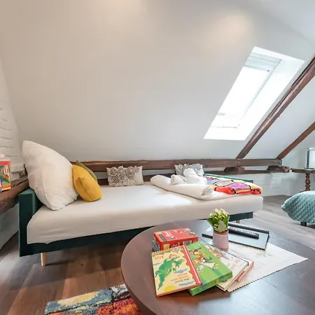 Appartamento City Boardinghouse ,Single Bed, Wifi ,Parking, Vat Invoice, Highway A8 Günzburg