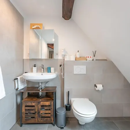 Anna9 Boardinghouse--business People And Workers, Parking Lot, Wifi, Vat Invoice *